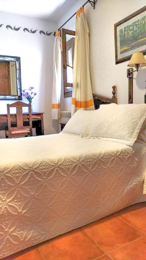 Hostal El Cascapenas De La Alpujarra Capileira Esterno foto