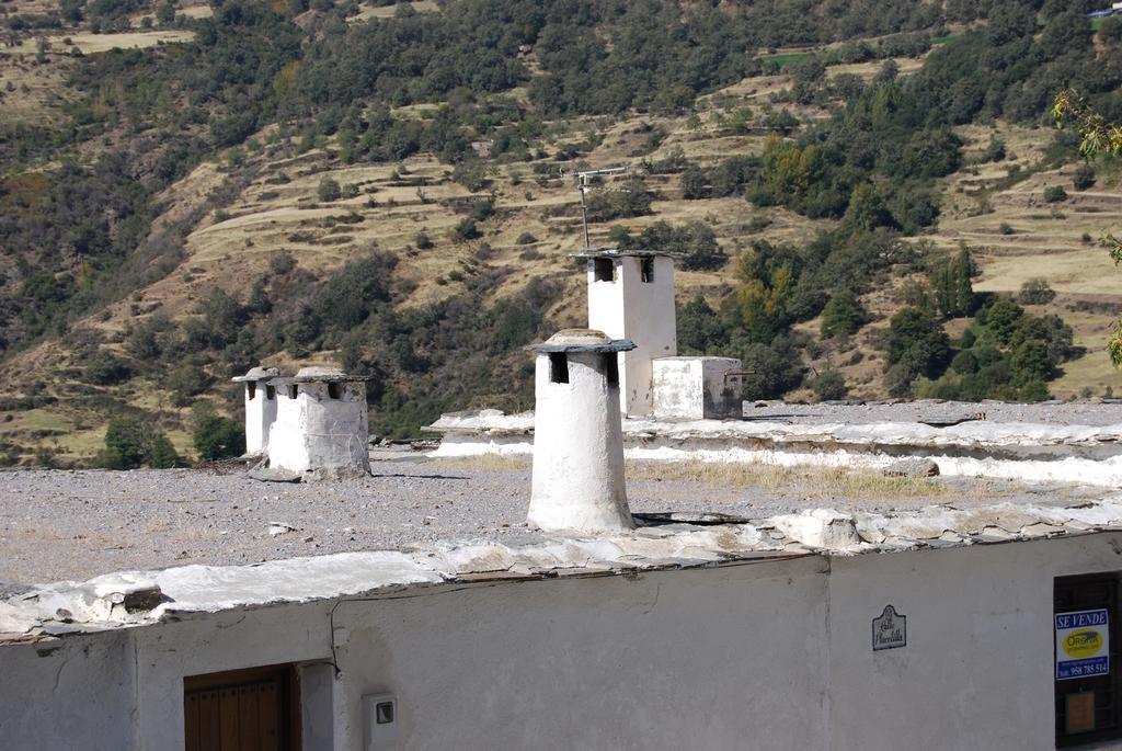 Hostal El Cascapenas De La Alpujarra Capileira Esterno foto